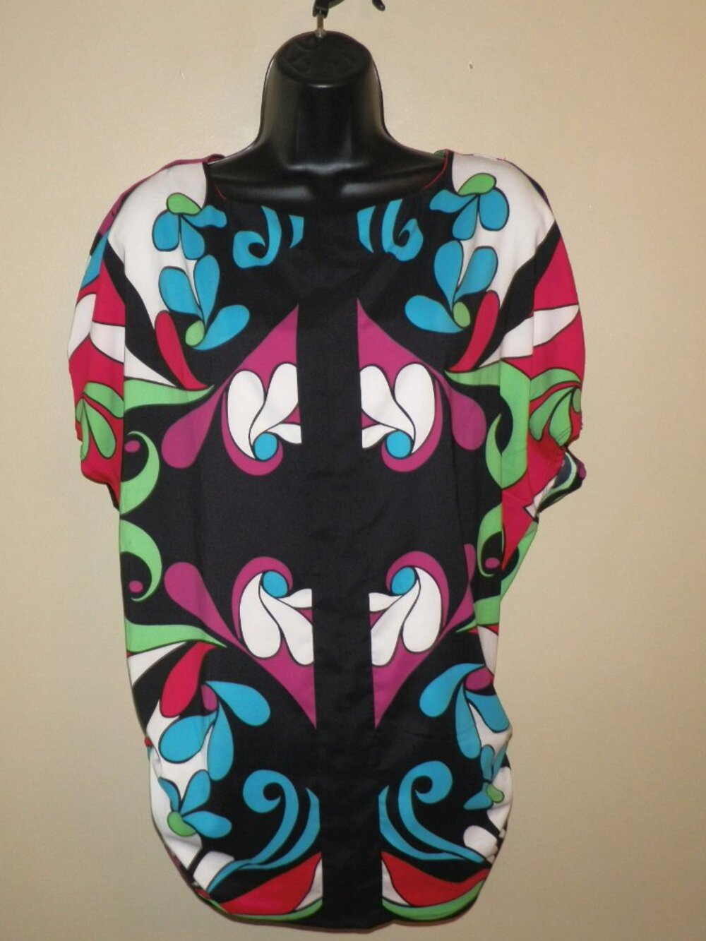 Nicole by Nicole Miller Multi Color Pullover Top